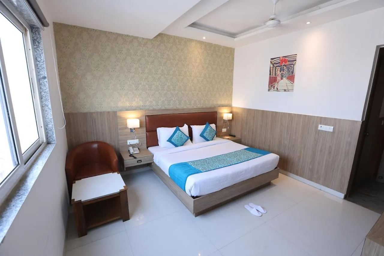 The Elevate Hotel - Near Delhi International Airport New Delhi